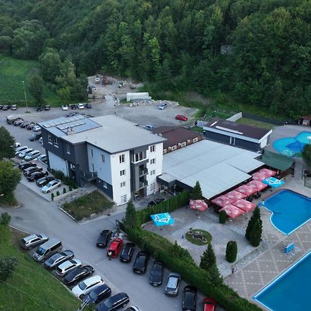 Motel "Kula" Cazin Zewnętrze zdjęcie