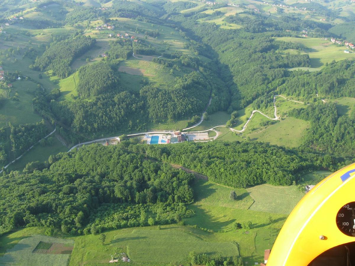 Motel "Kula" Cazin Zewnętrze zdjęcie