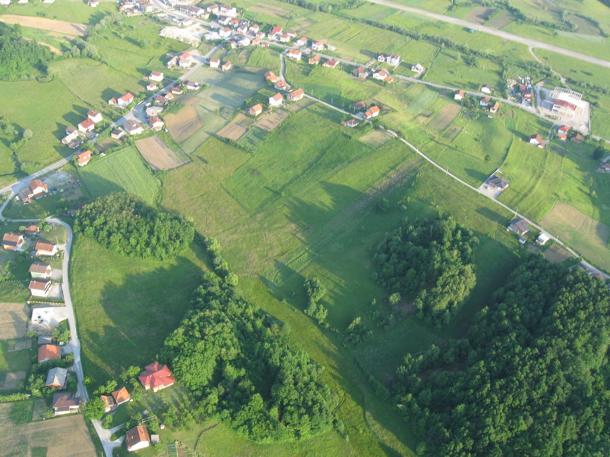 Motel "Kula" Cazin Zewnętrze zdjęcie